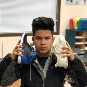 Meet your Posher, Moises